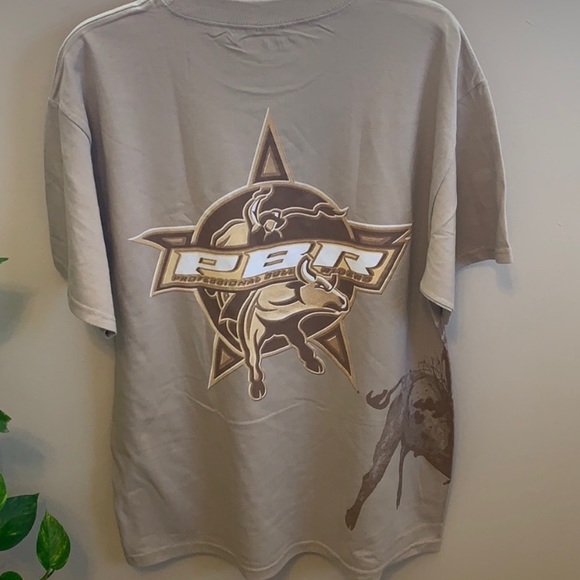 LAST 1 Men’s Wrangler PBR T-Shirt - Picture 2 of 4